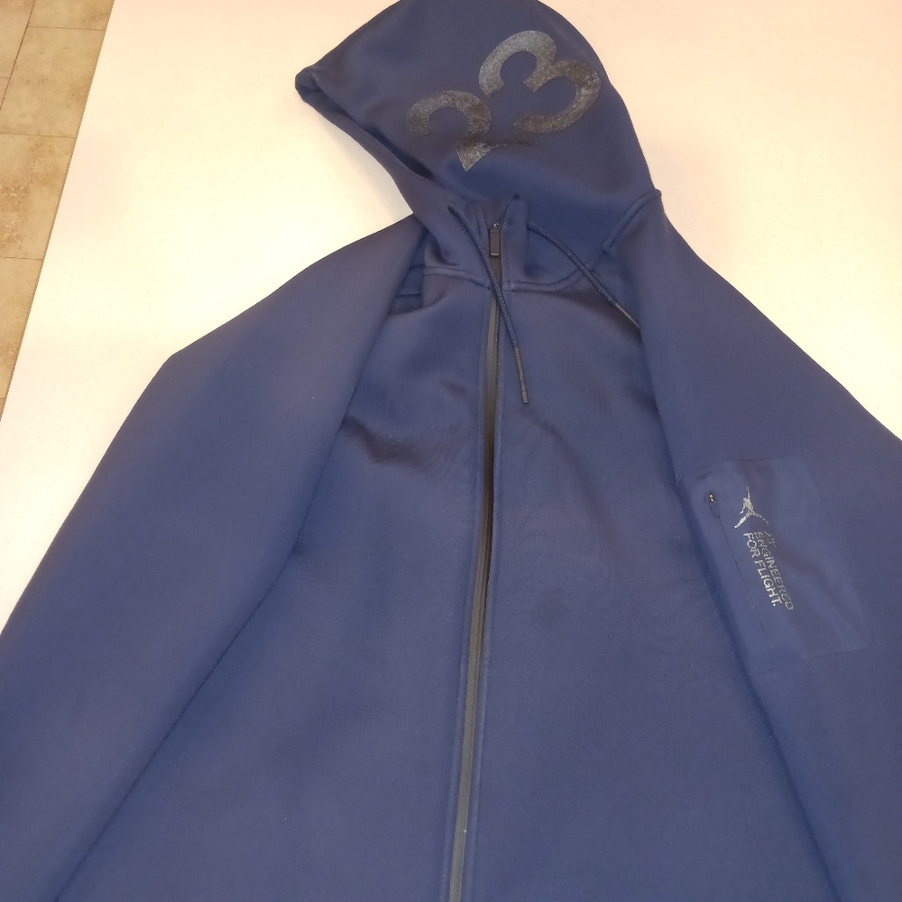 Jordan engineered zip up hoodie